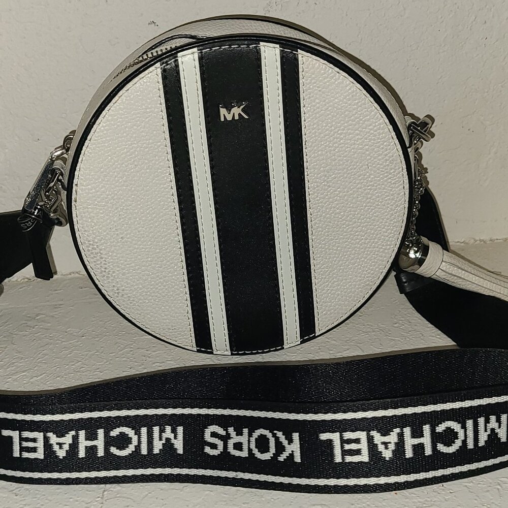Michael Kors Canteen Bag